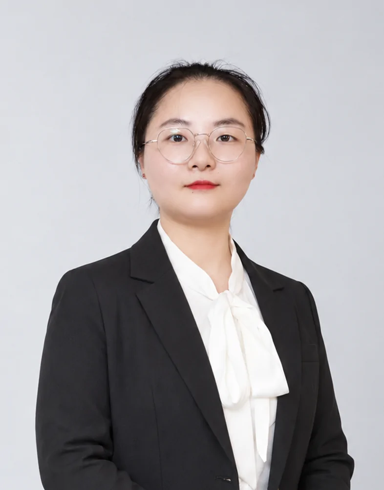 潘