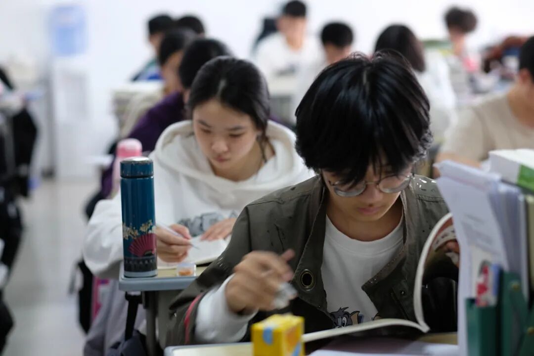 高三徐同学案例分享 | 如何用一个月时间三科成绩涨分60+?(图2) 高三徐同学案例分享 | 如何用一个月时间三科成绩涨分60+?(图2)