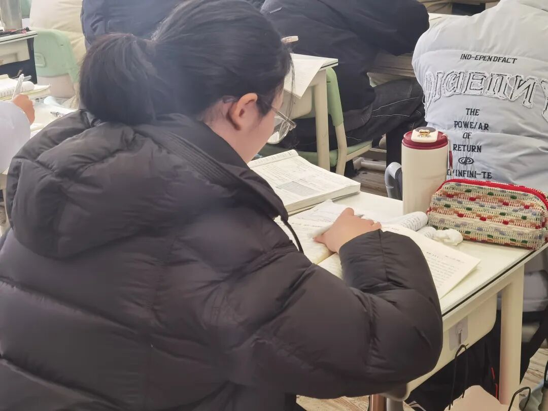 打破常规！新学高考早自习，藏着不一样的成长密码(图3)