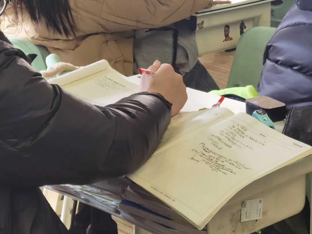 致高三学子：最后121天，用奋斗为未来加冕(图1)